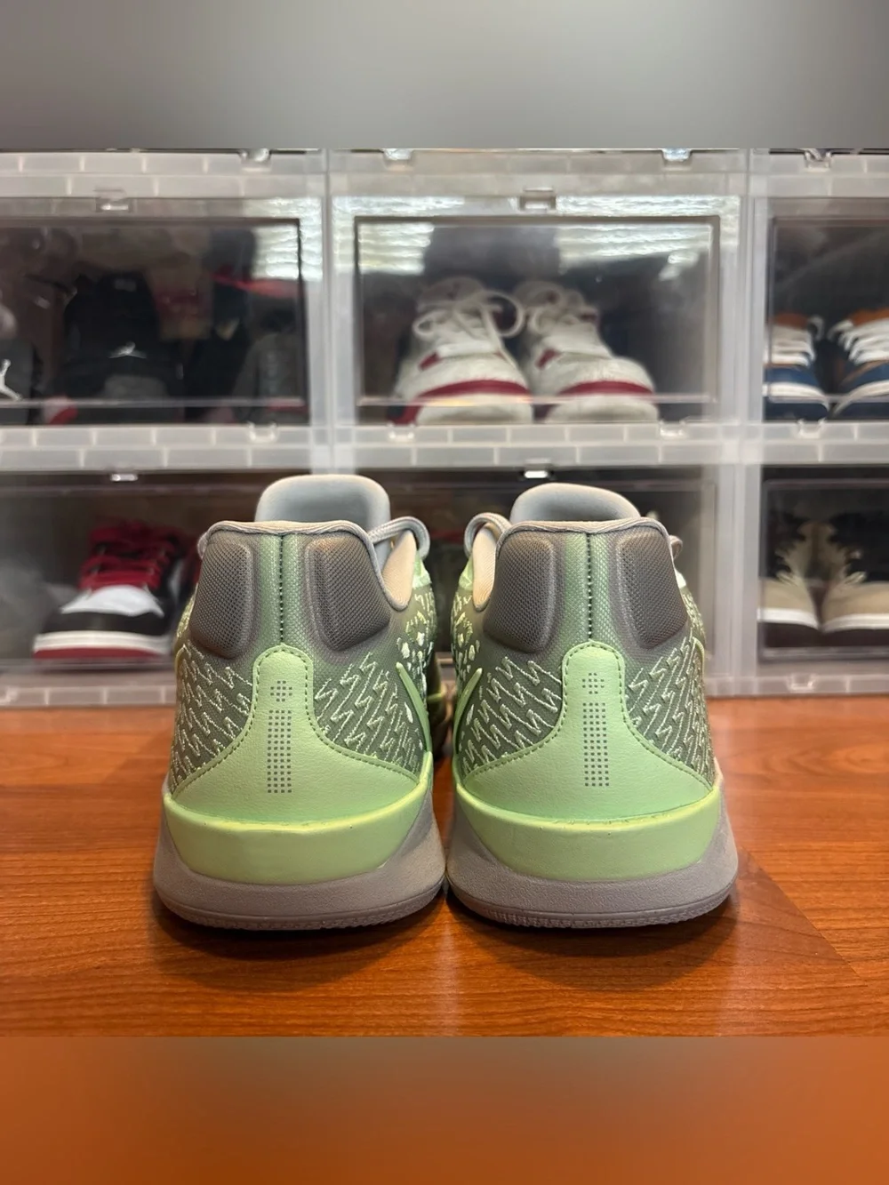 N/A nike sabrina
